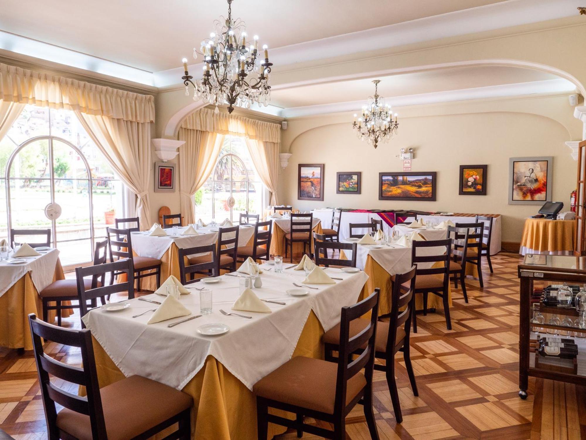 Lp Los Portales Hotel Tarma Extérieur photo